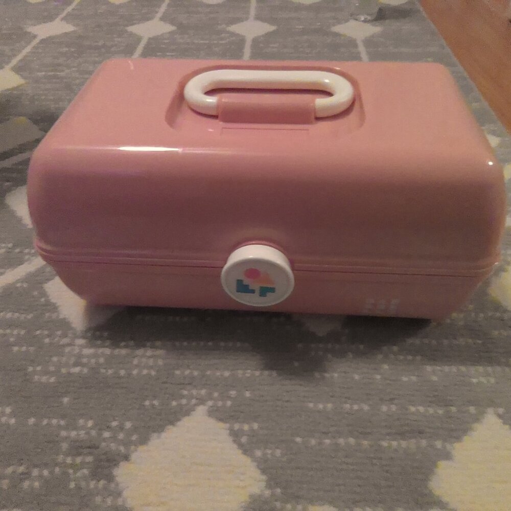 A brand new Kaboodle